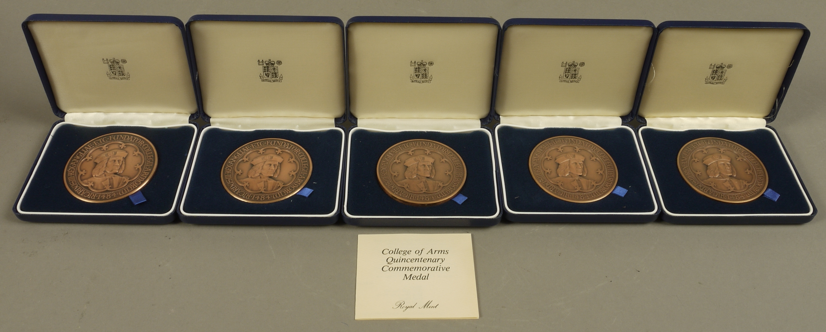 Five college of arms quincentenary medals struck in bronze by the royal mint depicting Richard III