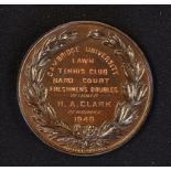 1940 Cambridge University bronze tennis medal - engraved on the reverse "Cambridge University Lawn