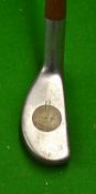 Donaldson Rangefinder Bunny mallet head putter with central brass borethro' weighting showing the