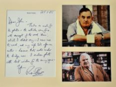 Autographed Letter / Photograph Ronnie Barker: 1985 Autographed letter mounted with photograph