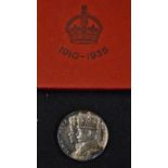 1910-1935 King George V and Queen Mary Silver Jubilee Commemorative Medal in original box, with