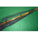 LANDING NET: Traditional style coarse fisherman's landing net, folding triangular head, 24" hollow