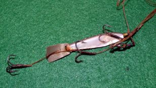 LURE: Very rare silver Pearl minnow (possibly Ustonson) dating from c1770-1855 period. The lure