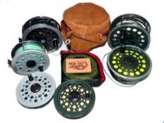 REELS & SPOOLS: (6) Shakespeare by Young's Beaulite alloy salmon fly reel, 4.25" diameter, backplate