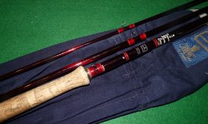 ROD: Hardy Deluxe Classic Spey Rod, 15' 3 pce carbon fibre burgundy whipped guides, spigot