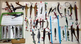 LURES: Collection of mainly Redditch based vintage fishing lures incl. Allcock's Feathero and