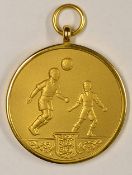 1999/2000 FA Challenge Cup Runners Up Medal silver gilt featuring to the obverse two footballers and