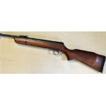 .22 BSA Supersport air rifle serial no. DS35938 c/w on/off safety, cheek piece stock with rubber