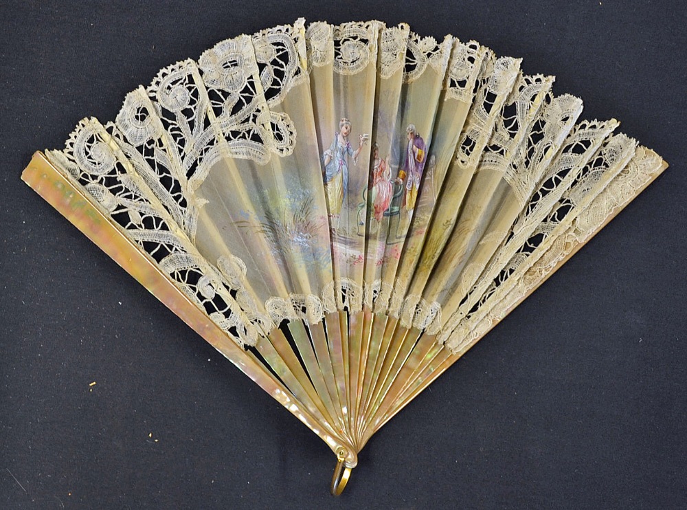 Very beautiful Victorian folding fan in an attractive 18th Century style circa 1850 -70s with - Image 2 of 2