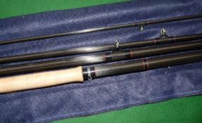 ROD: Bodex 18' 4 piece carbon salmon fly rod, line rate 10/12, grey blank, lined guides whipped