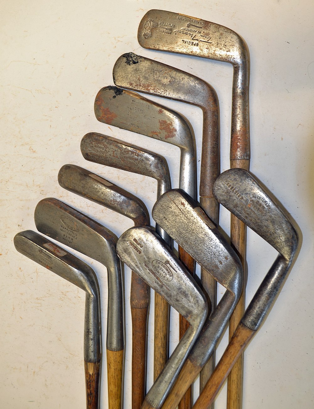 10x assorted putters to incl Tom Morris/Tom Stewart wry neck with Tom Morris portrait, 2x Tom