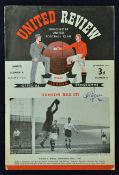 1951 Manchester United v Oldham Athletic FA Cup football programme signature to the cover, date 6