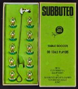 Subbuteo Heavyweight 00 Scale Football Team in original box Ref 45, green and white sleeve shirts,