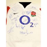 2005/06 England signed international rugby shirt - O2 sponsors shirt signed to the front by 13