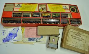 OO Gauge TTR train set containing loco and rolling stock in original box (missing lid) with extra