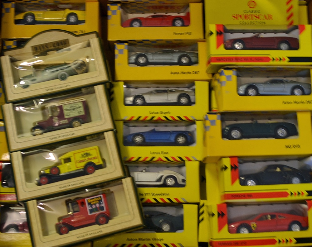 Selection of Shell Supercar Collection all in original boxes (23) together with 4x Days Gone By - Image 2 of 2