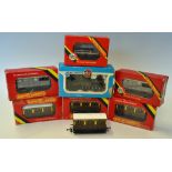 00 Gauge Hornby Selection of Rolling Stock and Coaches plus Great Western Livery together with an