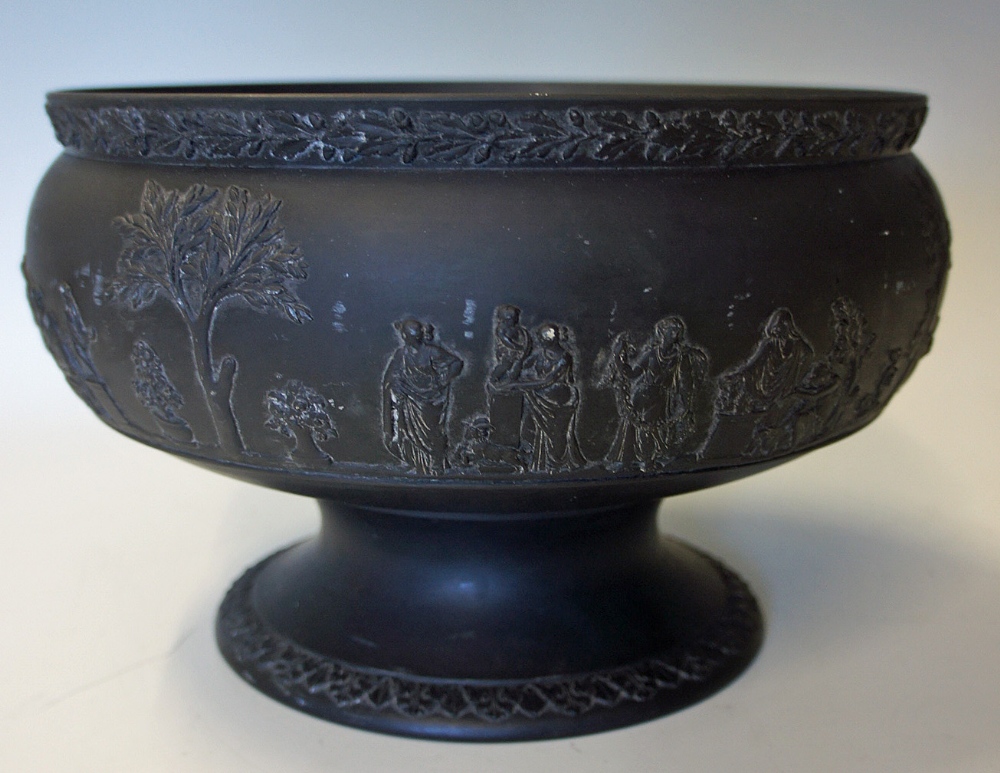 Wedgwood Basalt Bowl c.1935 a footed centre bowl, appears in good condition - Image 2 of 2