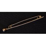 9ct gold golf club bar brooch - overall 2.75"