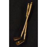 9ct gold golf brooch - comprising 2x early golfing irons