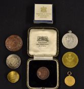 Interesting collection of various Golf Club members badges, buttons and medals from 1919 onwards -