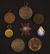 8x interesting golf club medals mostly bronze to incl Bentley Green Golf Club, Pompadours medal