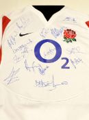 2005/06 England signed international rugby shirt - O2 sponsors shirt signed to the front by 13