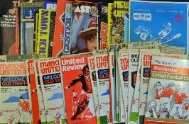 1976/77 Manchester United match programmes to include homes (31) plus "The History of Manchester