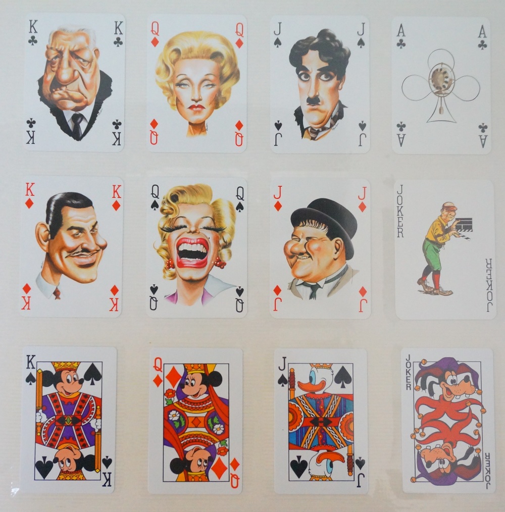 LARGE SELECTION OF BOXED NEW PLAYING CARDS including Pin-ups, 007, Royal babies, Disneyland Resort, - Image 5 of 6