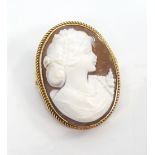 CAMEO BROOCH PENDANT depicting a female profile, in nine carat gold mount, 3.