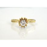 DIAMOND SOLITAIRE RING