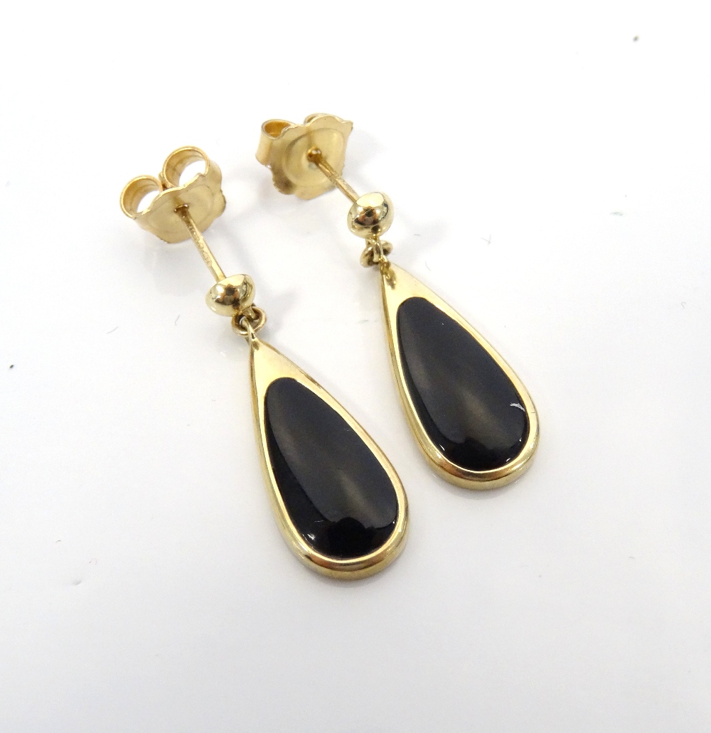 PAIR OF ONYX SET DROP EARRINGS in nine carat gold