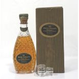 WHYTE & MACKAYS "SUPREME" RARE OLD SCOTCH WHISKY A 1960's bottling of the Whyte & Mackays "Supreme"