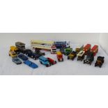 SELECTION OF DIE CAST VEHICLES