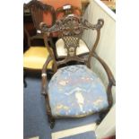 A GEORGIAN STYLE MAHOGANY OPEN ARMCHAIR, EARLY 20th CENTURY,