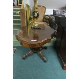 A VICTORIAN ROSEWOOD OCCASIONAL TABLE,