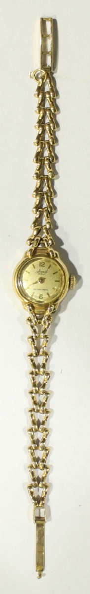 A 9ct gold ladies cocktail watch by Accurist, total weight including movement 11.5g