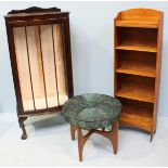 A 20th Century stained mahogany display cabinet with single glazed door, 124cm high, together with a