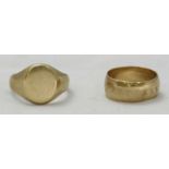 Two 9ct gold rings, one being a signet ring, the other a wedding band, total weight 10.7g