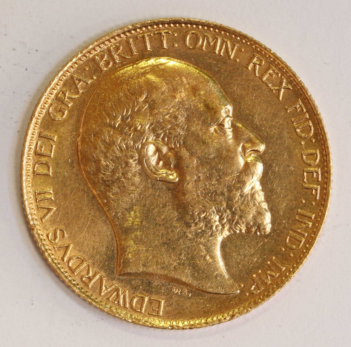 A 22ct gold 1902 double Sovereign, gross weight approximately 16g. - Image 2 of 2
