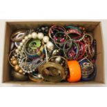 A good quantity of assorted costume jewellery, including bracelets, necklaces and bangles etc.