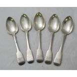 Five Georgian silver fiddle pattern dessert spoons, hallmarked London 1829. Gross weight