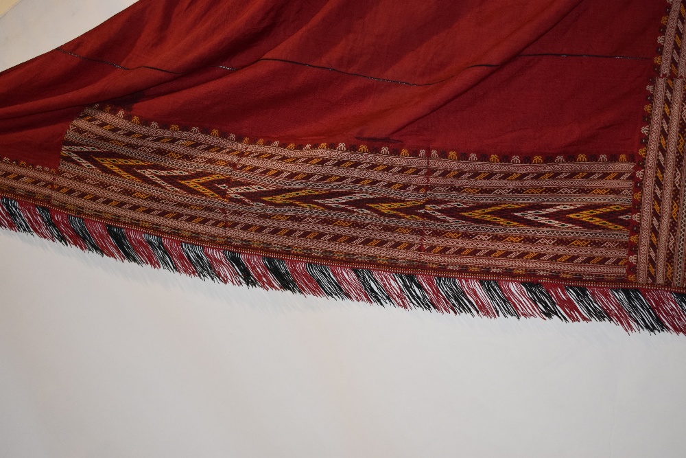 Turkmen red silk triangular shawl, Turkmenistan, early 20th century, 57in. x 105in. 145cm. x - Image 6 of 8