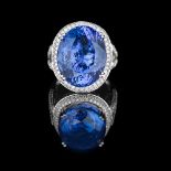 Stunning Tanzanite and Diamond Ring