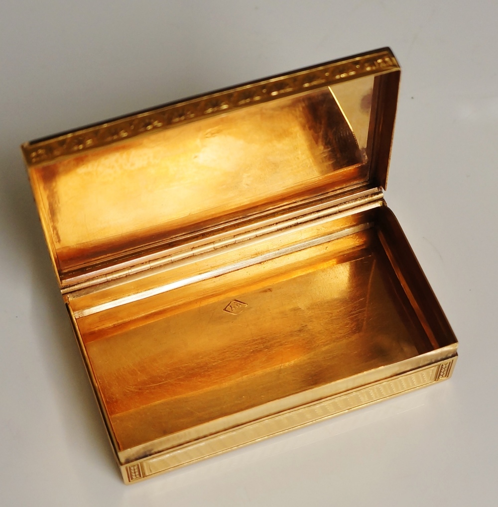 A 19th Century French gold box the hinged lid with finely engine turned rectangular centre within - Image 3 of 3