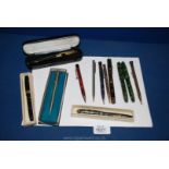 A quantity of Fountain and ballpoint Pens including rolled gold, Conway Stewart, Cabouchon, etc.