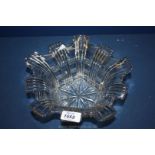 A glass lattice pattern Fruit Bowl