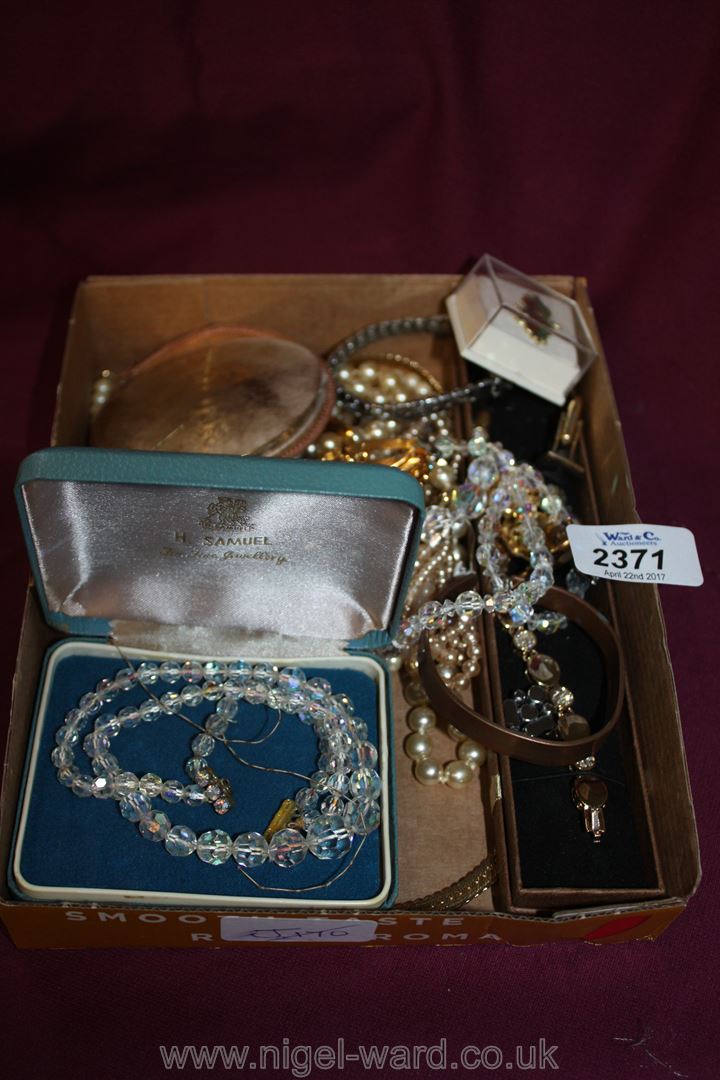 Miscellaneous Costume Jewellery, pearls,