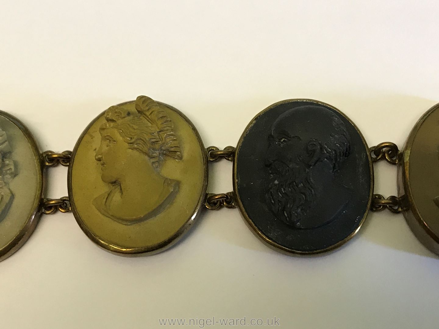 A Lava Cameo Bracelet, - Image 5 of 8