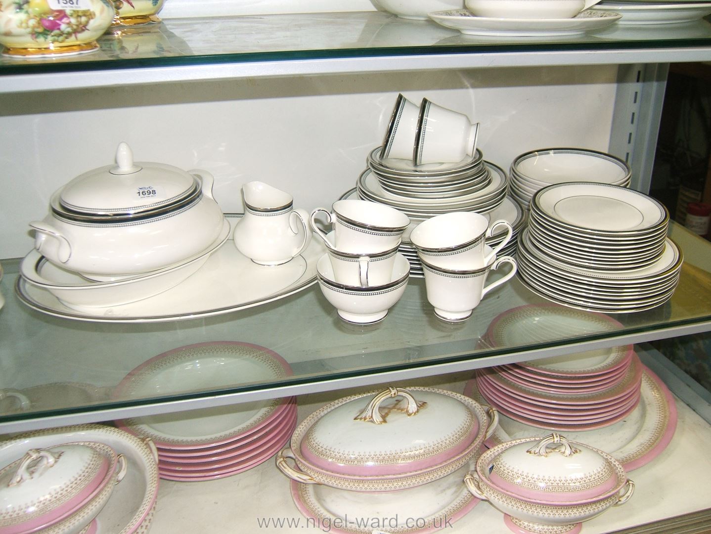 A Royal Doulton 'Sarabande' pattern part Tea/Dinner Service including lidded tureen, bowls,